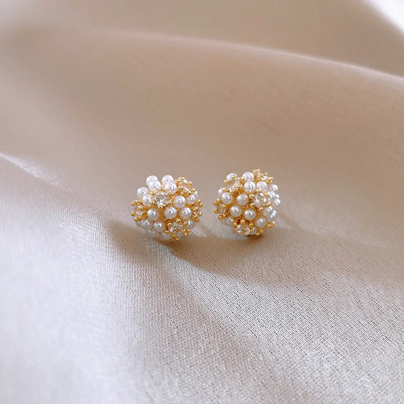 Pendientes Flor de Perla - Simples y Elegantes (Un Par)